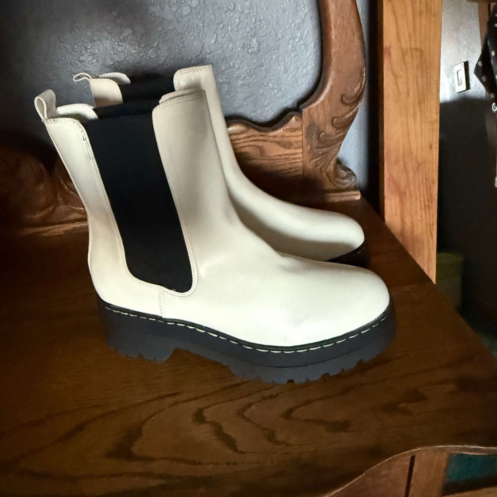 Women's Cream Ankle Boots
